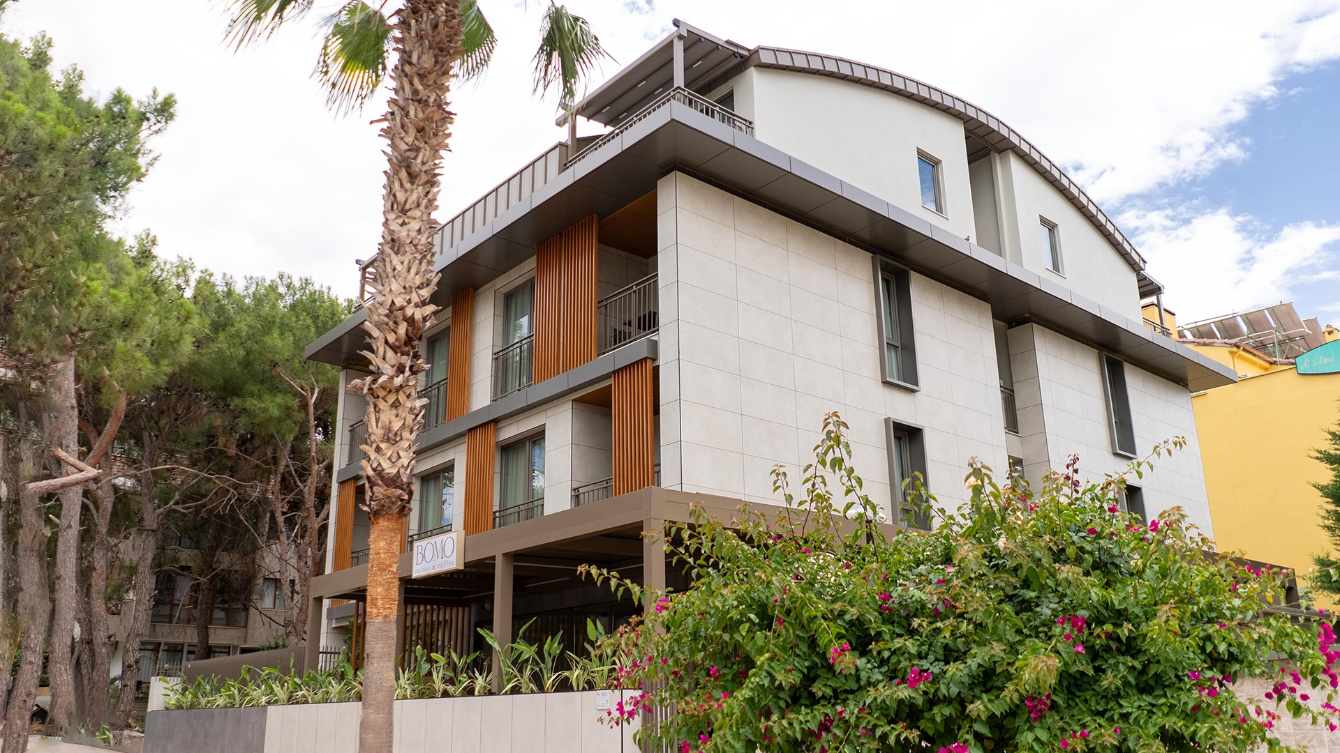 Bomo Suites Images